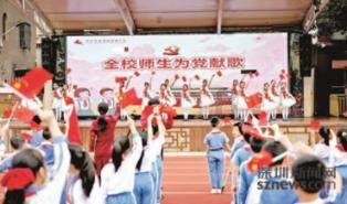 女孩的秋季装